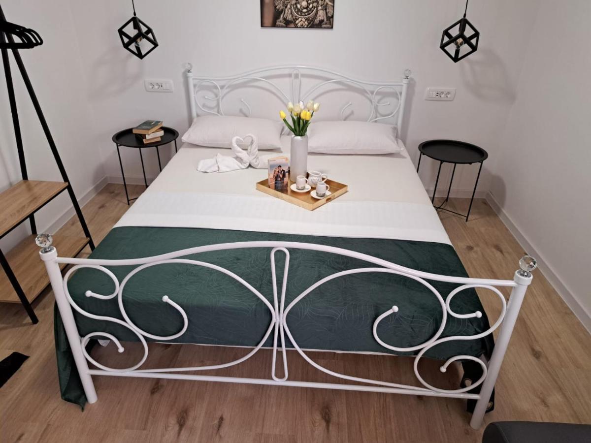 Studio Apartman Maris Daire Zadar Dış mekan fotoğraf