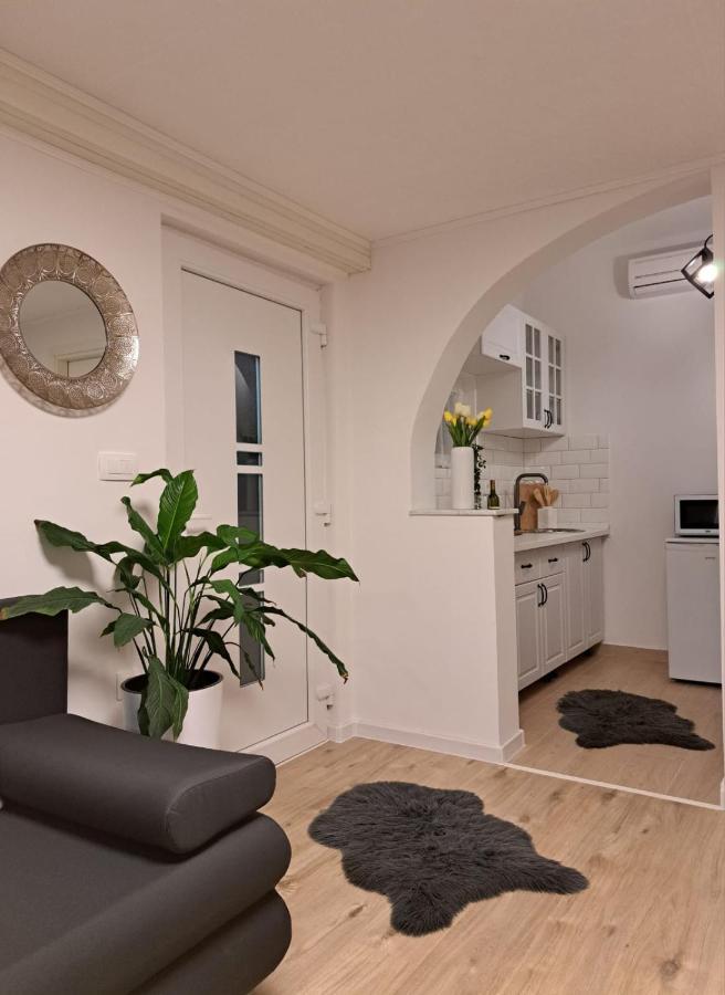 Studio Apartman Maris Daire Zadar Dış mekan fotoğraf